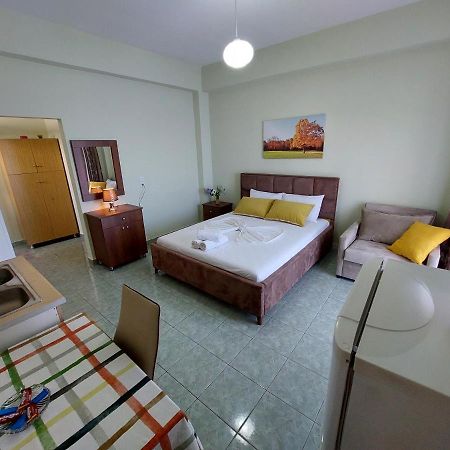 The Sun House Apartman Saranda Kültér fotó