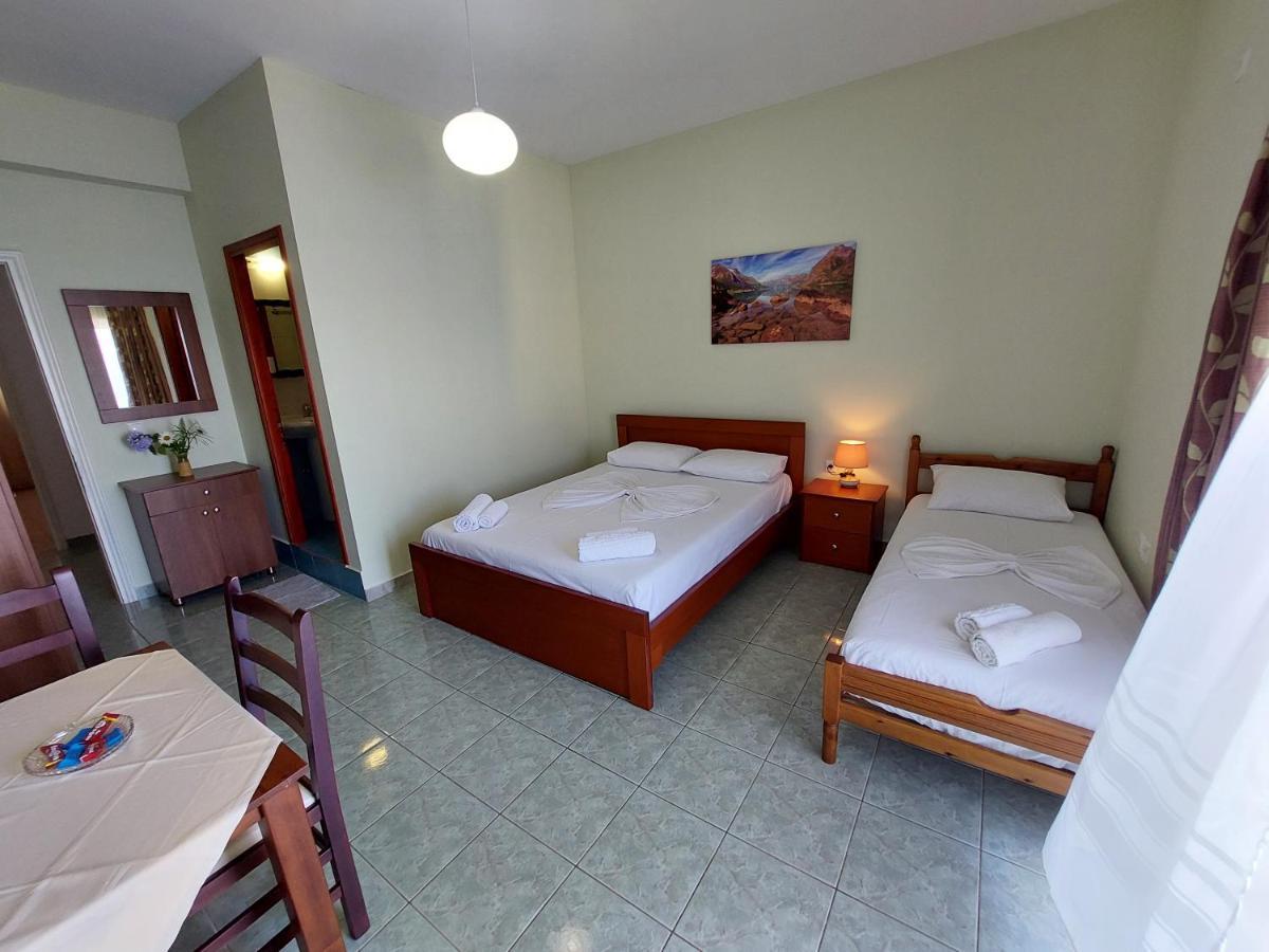 The Sun House Apartman Saranda Kültér fotó