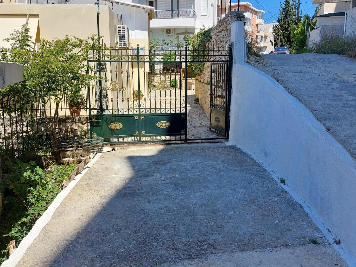 The Sun House Apartman Saranda Kültér fotó