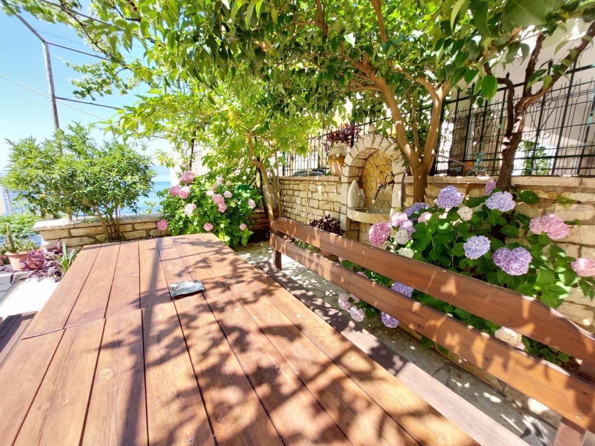 The Sun House Apartman Saranda Kültér fotó