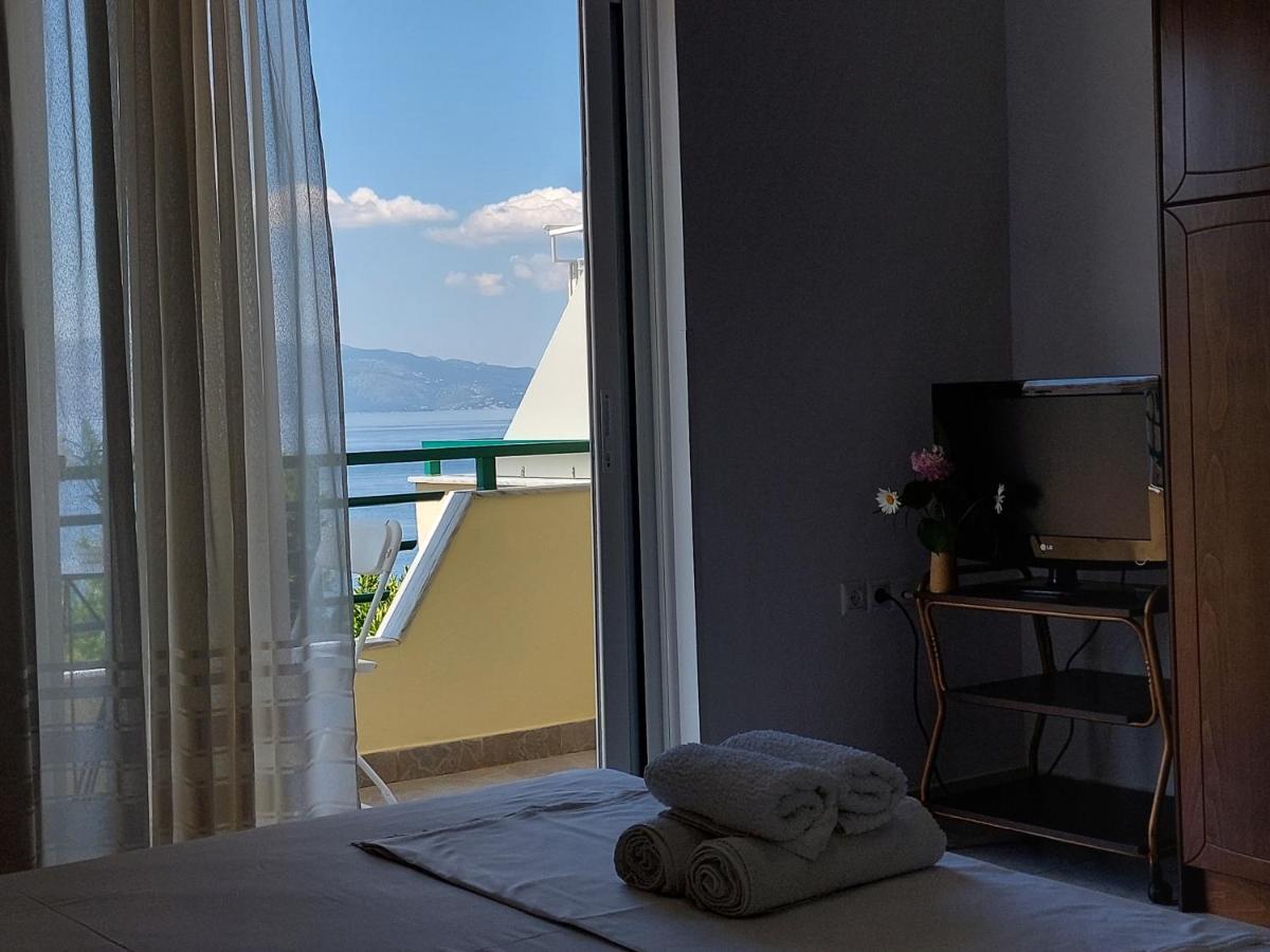 The Sun House Apartman Saranda Kültér fotó